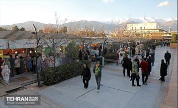 برج میلاد در ایام نوروز قرآنی 30