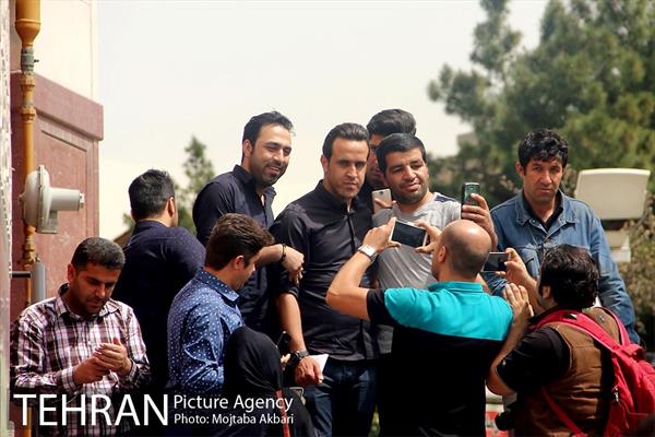 مراسم ترحیم مهرداد اولادی در تهران 4