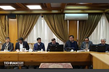 نشست مشترک وزیر نیرو و شهردار تهران 9