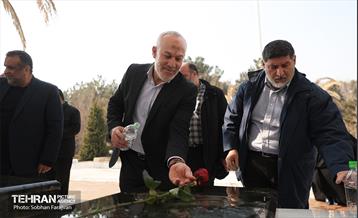 اختتامیه دومین کنگره شعر و داستان روایت پایداری 2