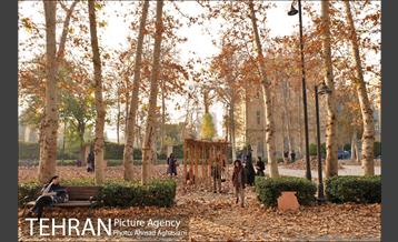 سومین رویداد هنری "پاییز برگ" در میدان مشق 40