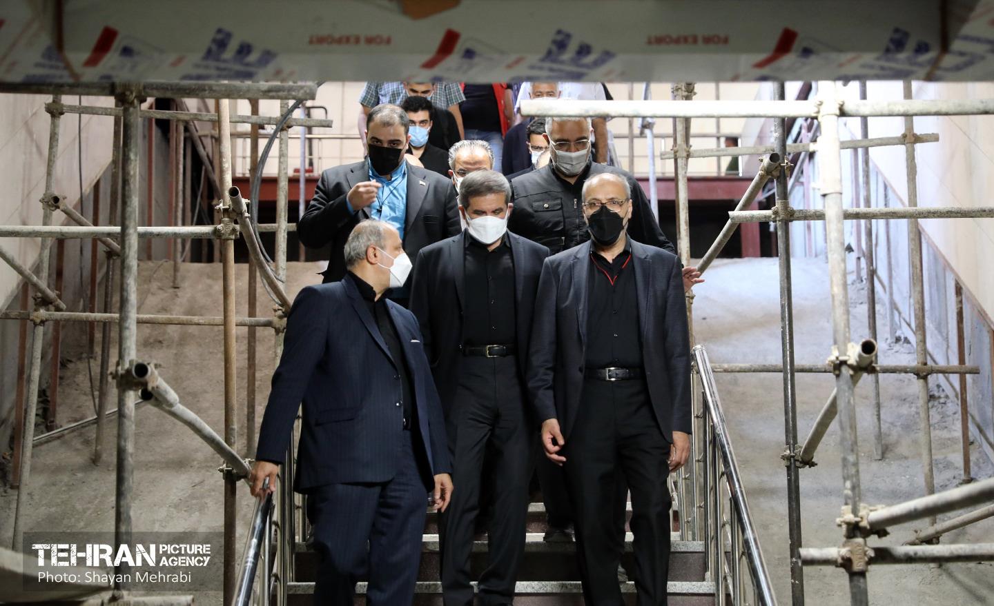 بازدید اعضای کمسیون حمل و نقل شورای اسلامی شهر از ایستگاه مترو شهید رضایی 23