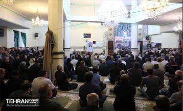 حضور شهردار تهران در مراسم ترحیم جانباز شهید محمد سرتیپی