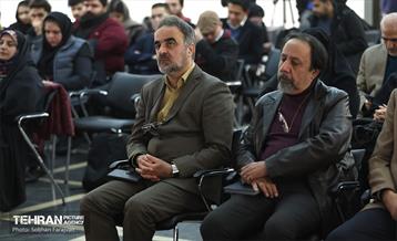 آیین رونمایی از پوستر جشنواره «عاملیت هنر در سیمای شهر تهران» 10