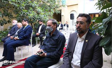 نشست صمیمی شهردار تهران با اهالی شعر و ادب 8