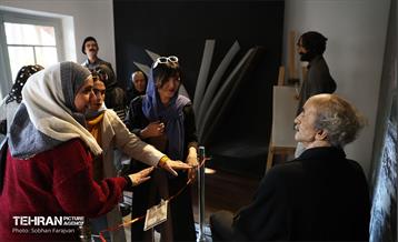 تور تهرانگردی دانشجویان خارجی 26