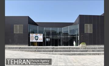 پردیس تئاتر تهران‎ 16