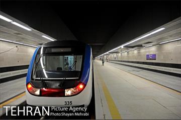 شبگردی اصحاب رسانه در خط 7 مترو تهران 26