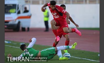 دیدار تیم های فوتبال ماشین سازی و پرسپولیس