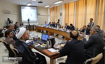 نشست هم‌اندیشی شهردار تهران با مدیران دانشگاه خواجه نصیرالدین طوسی 10