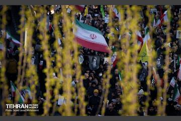 تشییع پیکر شهدای حملات آمریکایی-صهیونیستی - 4 8