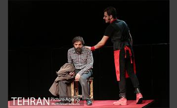 نمایش آندورا‎ 5