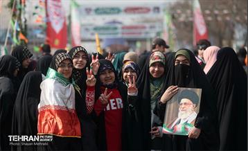 راهپیمایی ۲۲ بهمن در تهران - 3 17