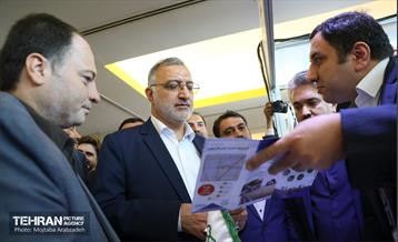 بازدید شهردار تهران از نمایشگاه بین المللی فرصت های سرمایه گذاری پایتخت