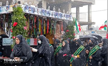 مراسم تشییع و تدفین شهید گمنام در بوستان ولایت 34