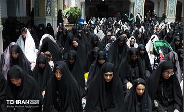 اقامه نماز ظهر عاشورا 2