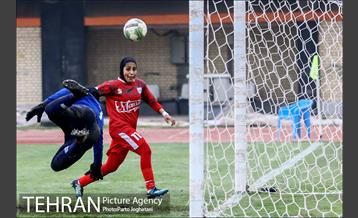 دیدار دو تیم فوتبال البرز و شهرداری بم 29