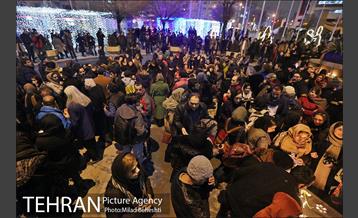 ادای احترام اهالی تئاتر به شهدای آتش نشان‎ 7