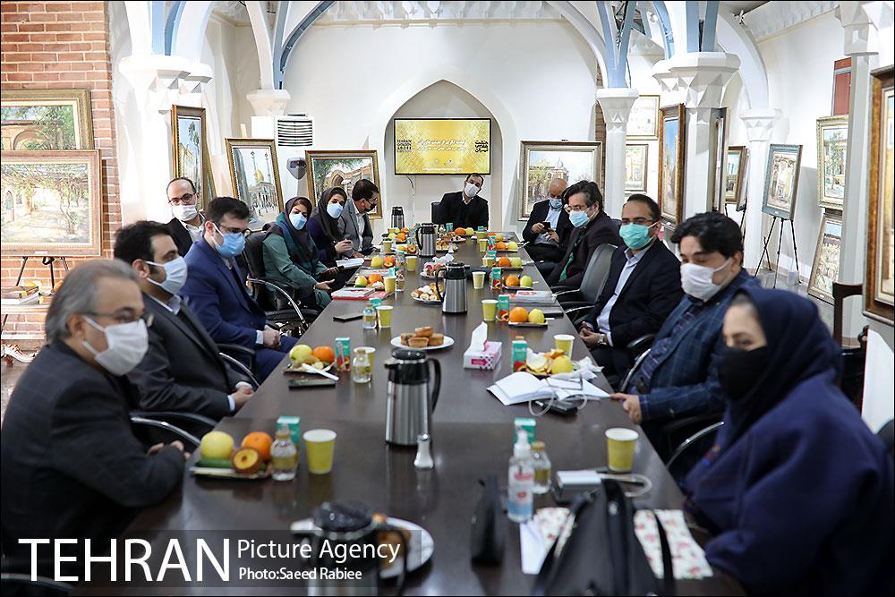 تقدیر از داوران پنجمین دوره جایزه خشت طلایی تهران 30