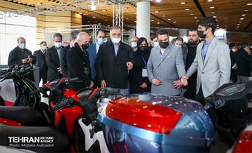 مراسم افتتاح نمایشگاه حمل و نقل پاک 17