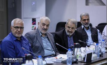 دیدار شهردار  تهران با اصناف و هیئت امنای بازار تهران 15
