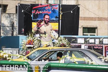 ایستگاه آتش نشانی امام حسین(ع) در سوگ شهید بهنام میرزاخانی‎ 9