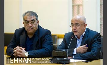 نشست صمیمانه شهردار تهران با شورای عالی و مدیرعامل خانه ی هنرمندان ایران 5