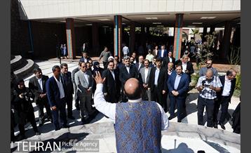 افتتاح باغ هنر اراضی عباس آباد با حضور شهردار تهران 3