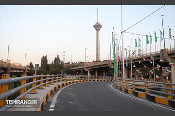 بهره‌برداری از دوربرگردان غیرهمسطح شمال به شمال بزرگراه چمران 27