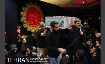 عزاداری شب هشتم محرم در جوار پیکر شهید باقر ناظری 19