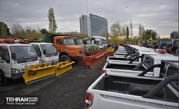 مانور برف روبی در منطقه ۳ تهران 9