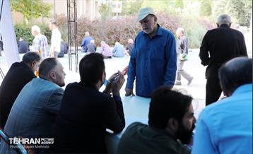 میز خدمت شهرداری تهران در نماز جمعه 11