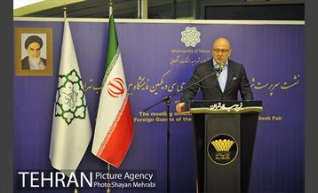 نشست سرپرست شهرداری تهران با میهمانان خارجی سی و یکمین نمایشگاه بین المللی کتاب  تهران 16