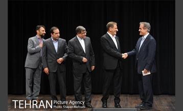 نخستین جشن فارغ التحصیلی ادوار دانشکده خبر 30