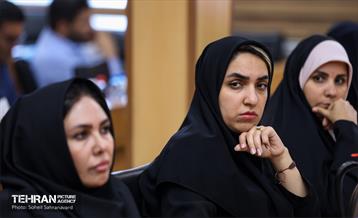 جلسه هم‌اندیشی با رابطین و فعالان اسکان آسیب دیدگان جنگ رمضان