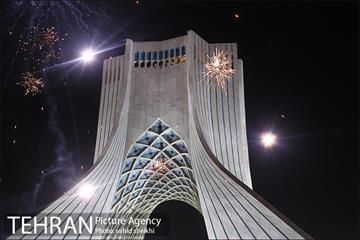 نور افشانی در میدان آزادی به مناسبت جشن نیمه شعبان 12