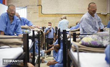 بازدید اصحاب رسانه از مرکز یاورشهر  5