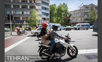 شهرنگار؛ خیابان انقلاب 22