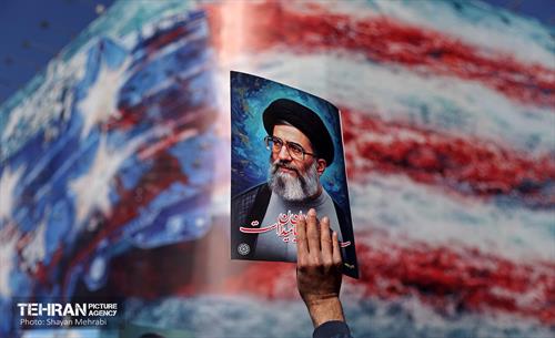 اجتماع مردم تهران در پی شهادت رهبر انقلاب - 1 42