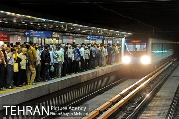 خدمات شهرداری تهران در نماز عید فطر مصلی امام خمینی(ره)  30