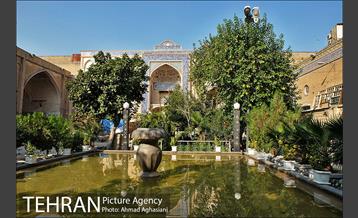 بازارگردی احمد مسجد جامعی 32
