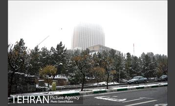 بارش نخستین برف پاییزی در تهران 17