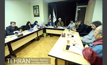 نشست نمایندگان کمیسیون فرهنگی مجلس شورای اسلامی و اعضای ستاد برگزاری جشنواره تئاتر فجر‎ 20