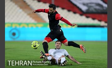 دیدار تیم‌های فوتبال منتخب ۹۸ و منتخب سرخابی  26