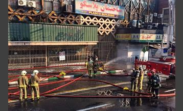 ساختمان پلاسکو در آتش 12