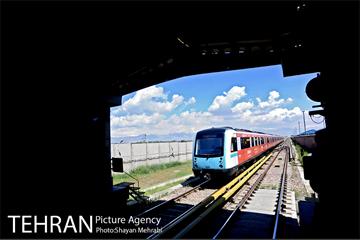 عملیات ضدعفونی کردن مترو تهران 43