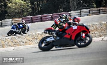راند اول مسابقات موتور ریس آقایان و بانوان 23