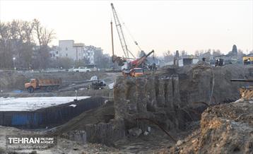 بازدید معاون مالی و اقتصاد شهری از پروژه‌های عمرانی 37