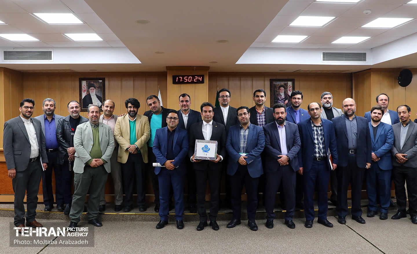 نشست هم اندیشی مدیران روابط عمومی 23