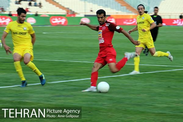 دیدار تیم های پرسپولیس و پارس جنوبی جم 9